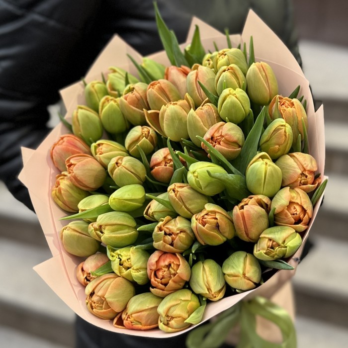 51 оранжевый  пионовидный тюльпан Айкун